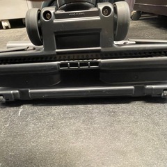 【中古】¥2,800 東芝紙パック式クリーナー　VC-B13 K 【IJ37
】の画像