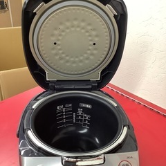 TiGER タイガー　IH 炊飯器　炊飯ジャー　5.5合炊き　JKJ-A 2010年製の画像