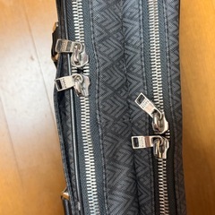 TAKEO KIKUCHIビジネスばつバッグの画像