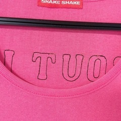 SHAKE SHAKE ピンク Tシャツ 半袖の画像