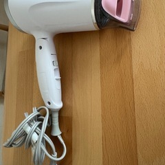 マイナスイオンヘアドライヤーの画像