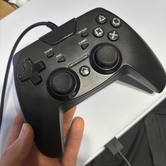 ps4 プレイステーション4 すぐ遊べる　ソフト付き
の画像