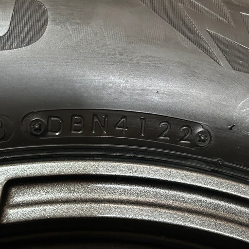 実走3000km ジムニー用 ブリザック DM-V3 175/80R16