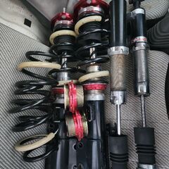 80系 ヴォクシー 車高調の画像