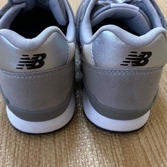 [新品] スニーカー  New Balance  Junior 24.0cmの画像