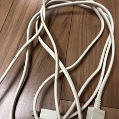 電源タップ 4口 2USBポート ホワイト　無印良品の画像
