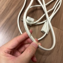 電源タップ 4口 2USBポート ホワイト　無印良品の画像