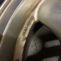 ダンロップ LAND ROVER ランドローバー 純正 16-8J +57 PCD120 ハブ径70mm 5穴 4本セット 16インチ ディスカバリー タイヤ 2005年 245/70 の画像