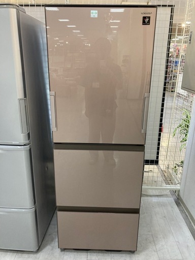 取りに来れる方限定！SHARP(シャープ)の3ドア冷蔵庫です！