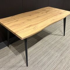 【展示品・未使用品】ダイニングテーブル ナチュラル 木製 幅160㎝ ※小傷あり 🚚自社配送時💳代引き可🚚(現金、クレジット、スマホ決済対応)の画像