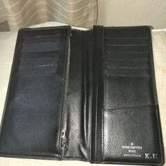 ルイヴィトン　二つ折り　長財布　の画像