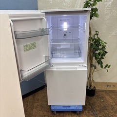 I672 🌈 2024年製の高年式♪ SHARP 冷蔵庫 (152L) ⭐ 動作確認済 ⭐ クリーニング済の画像
