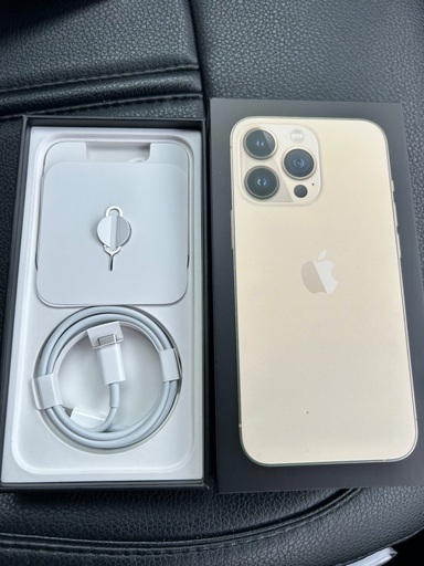 iPhone13Pro/256GB/ゴールド　受け渡し者決定