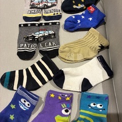 【お取引中】
トレーニングパンツサイズ100＆靴下 の画像
