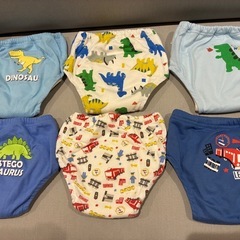 【お取引中】
トレーニングパンツサイズ100＆靴下 の画像