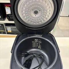 【アイリスオーヤマ炊飯器】【5.5合炊き】※使用感強め★2021年製★クリーニング済み/6ヶ月保証付き【管理番号10710】野の画像