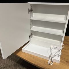 【展示品・未使用品】卓上収納付きミラー ホワイト 幅40㎝ 🚚自社配送時💳代引き可🚚(現金、クレジット、スマホ決済対応)の画像