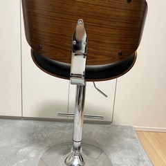 カウンターチェアの画像