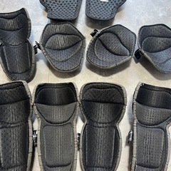 KOMINEバイク用プロテクター ブラック の画像
