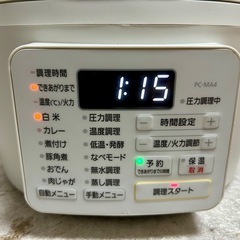 アイリスオーヤマ 電気圧力鍋 PC-MA4-W 2021年製の画像