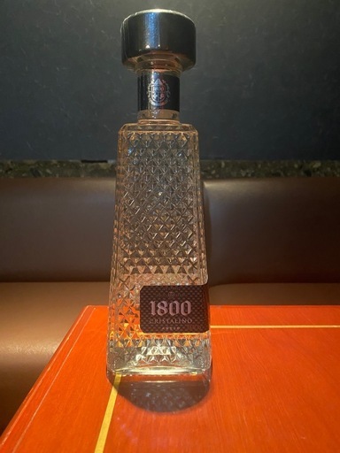 【正規品】1800 クリスタリーノ テキーラ ダイヤモンドカット 750ml