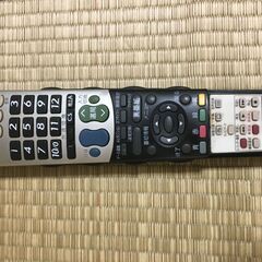 さいたま市　シャープ　LC-32E8 2011年製　液晶周り白いです　ジャンクの画像