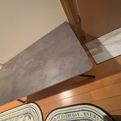 机の画像