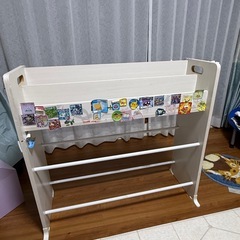 おもちゃと本収納ラック
の画像
