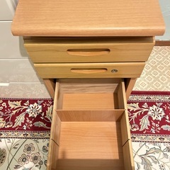 子供用にも👍学習机☘️美品✨ワークデスク　引き出し付きの画像