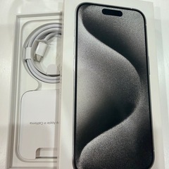 【美品付属品完備】iPhone 15Pro 256GB SIMフリー ホワイトチタニウムの画像