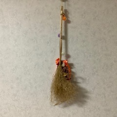 ハロウイン　ほうき　リース　ススキ　飾り　玄関飾り 季節飾りの画像