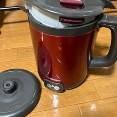 電気ケトルの画像