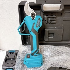 【新品未使用】電動剪定はさみ バッテリー2個付き 直径40mm切断 4段階開き 角度調整可 の画像