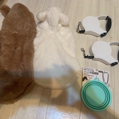 犬のグッズ　服　伸縮性リードの画像