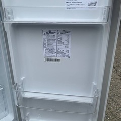Hisense 2ドア冷凍冷蔵庫  HR-B1201の画像