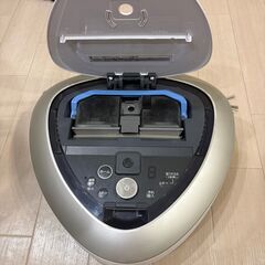 ルーロ パナソニック ロボット掃除機（ルンバではないです）の画像