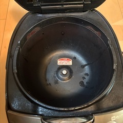 炊飯器
の画像