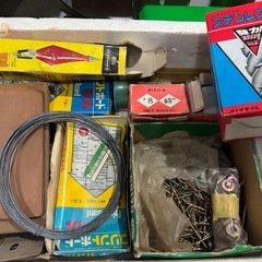 工具　ノコギリ　ビス　釘　手袋　その他　まとめ売りの画像