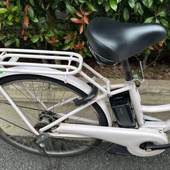 東京23区配達無料🌈新基準 ヤマハ　パスアミ　ami 8.7Ah リチウム 電動自転車 中古　BS 5246の画像