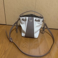 バッグの画像