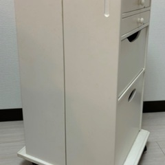 メイク、ジュエリー入れ　ドレッサー　チェスト　引き出しの画像