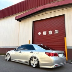 クラウン ロイヤルG 4WD オプション多数 車検付き 交換可能の画像