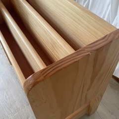 本棚　大和屋　木製　絵本ラック　の画像