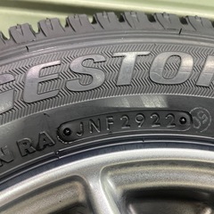 新品同様　　　145R12 8PR スタッドレス　ブリザックVL1  アクティバンと等の画像