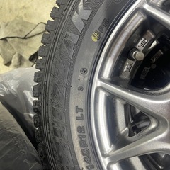 新品同様　　　145R12 8PR スタッドレス　ブリザックVL1  アクティバンと等の画像