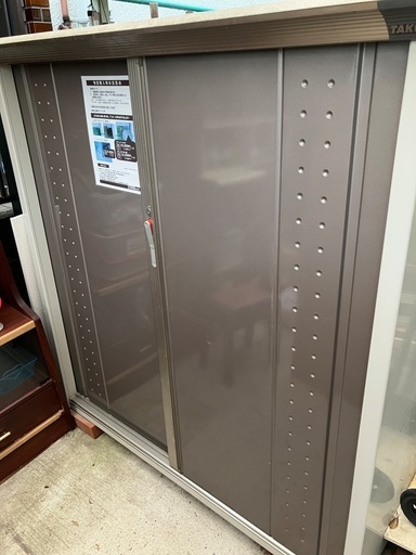 タクボ物置 美品130×750×130