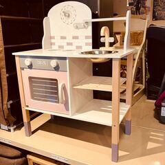 木製 おままごとキッチンの画像