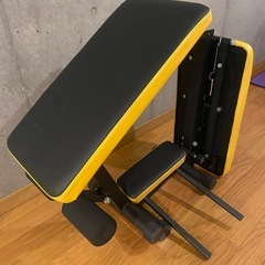 シシースクワットベンチの画像