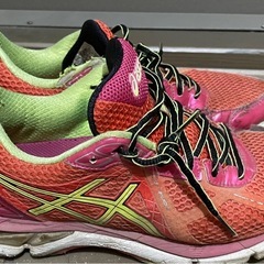 NIKE、アシックス、ランシューセットの画像