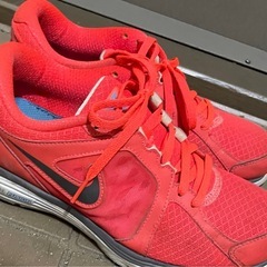 NIKE、アシックス、ランシューセットの画像